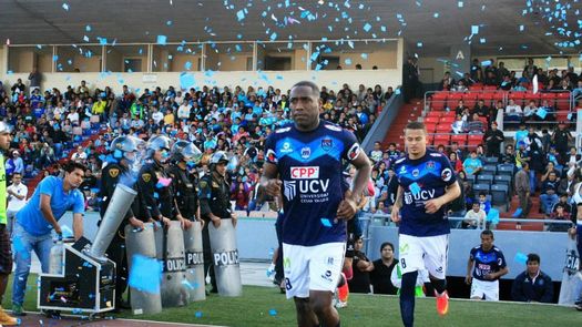 Luis Tejada anota dos goles en el triunfo del César Vallejo ante Sporting Cristal