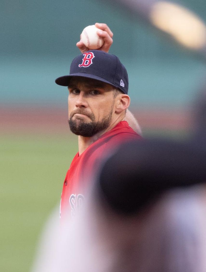 4-2. Eovaldi luce sobre la lomita y supera a los Yanquis