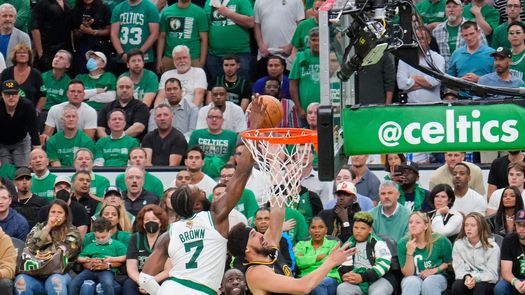 Jaylen Brown anotó 27 puntos y 9 rebotes en la victoria de los Celtics en el Juego 3 de las finales de la NBA