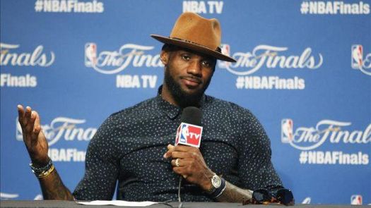 LeBron James siente la derrota pero está contento con el apoyo de los aficionados