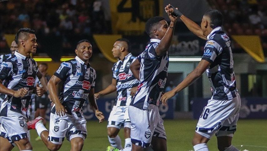 Semifinales de LPF: Atlético Chiriquí vs. Alianza y Sporting SM vs. Tauro FC.&nbsp;
