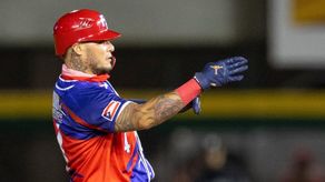 El puertorriqueño Yadier Molina y los Cardenales se comprometen hasta 2022