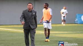 Chiari mantiene con vida al Atlético Nacional