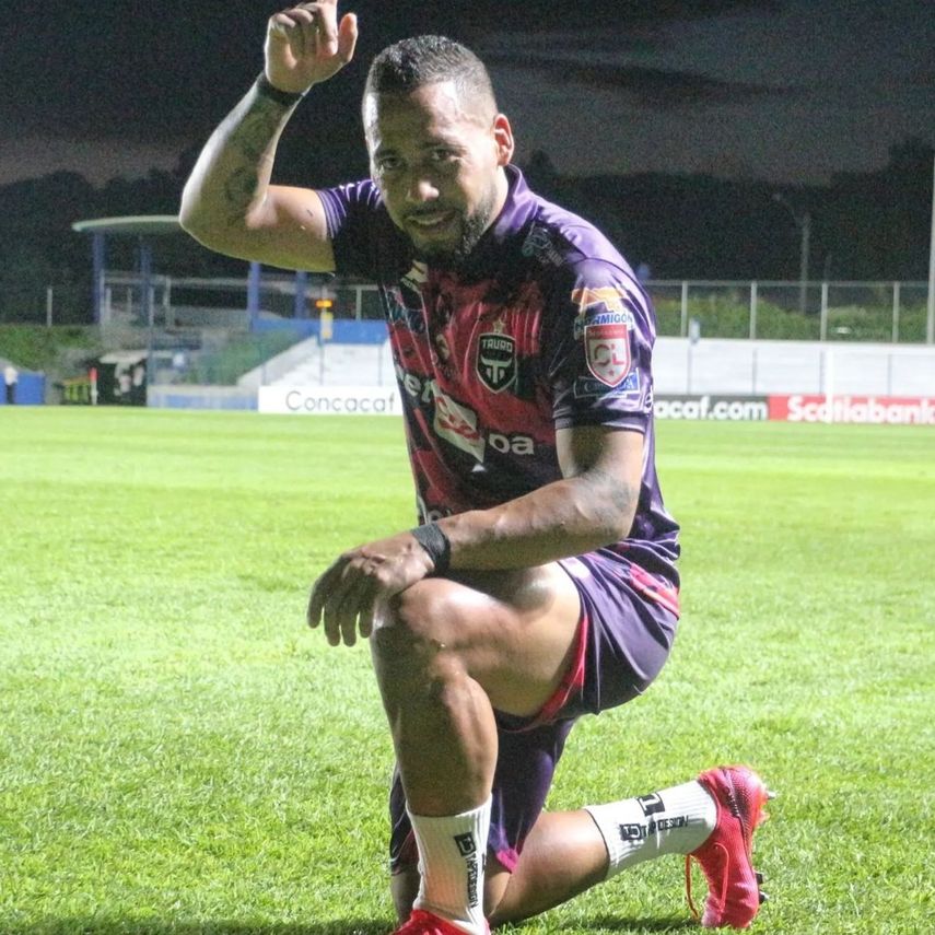 Tauro FC ganó con gol de Sinclair.&nbsp;