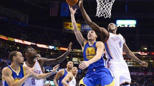 114-111. Thompson volvió a ser líder encestador y Warriors a ganar