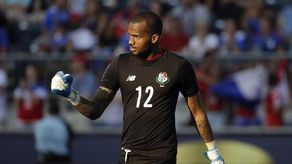 Luis Mejía recibe halagos en redes sociales
