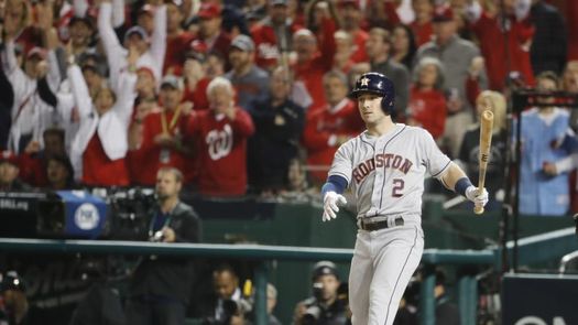 12-4. Bregman, Springer y Altuve acercan un poco más a Astros a los playoffs