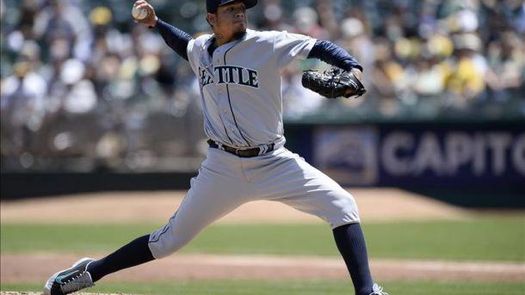 Hernández luce su clase ganadora de abridor y Rodney de cerrador