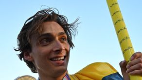 Mondo Duplantis agrandó su leyenda en Oregon 2022
