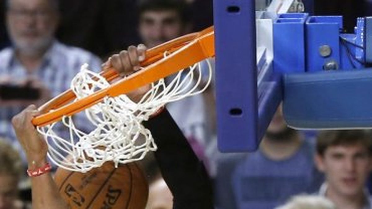 113-110. Westbrook aporta 51 puntos con triple-doble en triunfo de Thunder