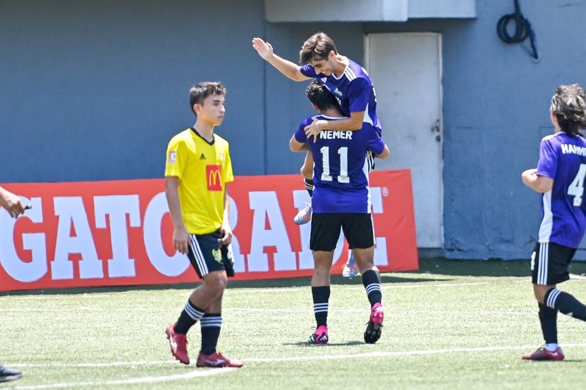 Ahmad Nemer se lució en la victoria del MET