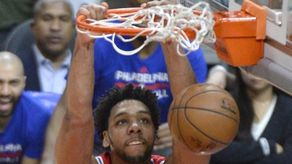 Los Pacers muestra interés en adquirir a Okafor
