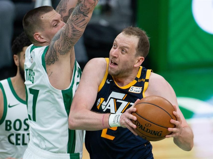 97-111: Ingles y Clarkson machacan a los Lakers