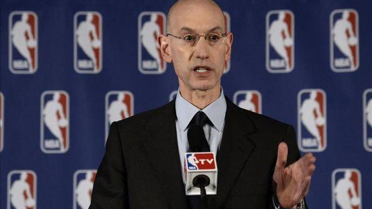 Primer triunfo legal de D. Sterling; Silver dice que la NBA está al margen