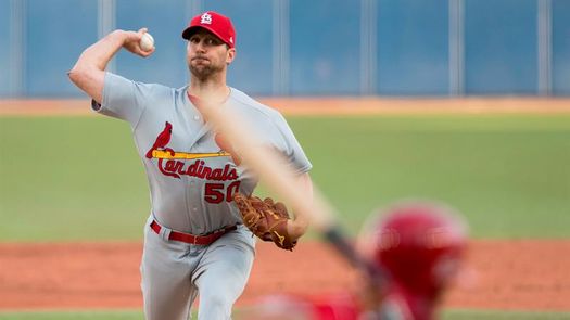 4-2. Wainwright mantiene su invicto al vencer a los Cachorros