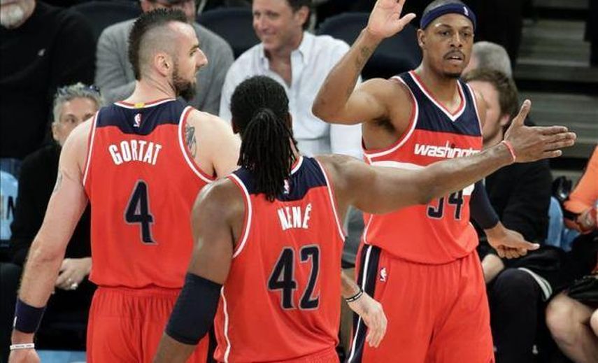 83-98. Pierce y Temple encabezan el ataque de Wizards