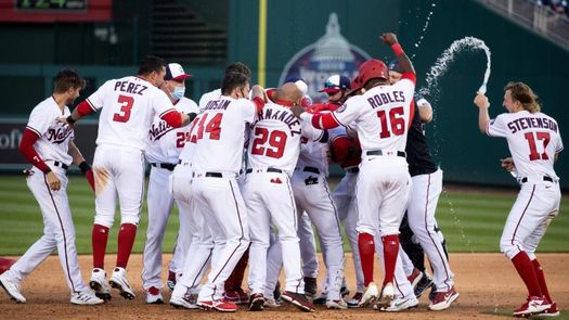 6-5. Soto pega imparable y sella la victoria de los Nacionales en su debut