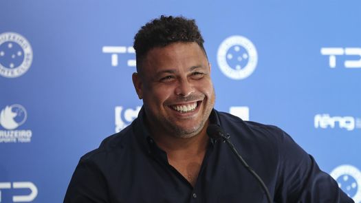 Ronaldo partidario de un DT extranjero en Brasil