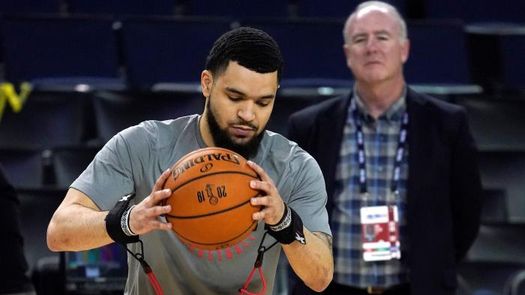 102-121. VanVleet lidera la victoria de los Raptors sobre los Nets