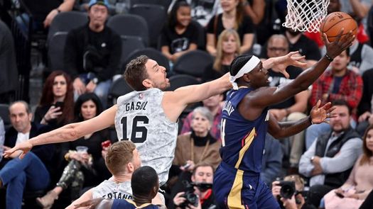 116-123. Jrue Holiday anota 36 puntos y corta la racha triunfal de Grizzlies