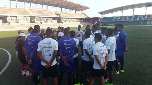 Selección Nacional de Panamá inició entrenamientos; “Bolillo” Gómez convoca a 5 más