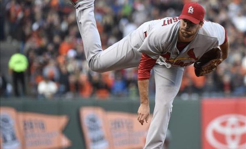 9-1. Wainwright lanza toda la ruta y Peralta jonronea contra los Cerveceros