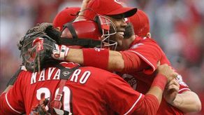 5-1. Holmberg lanza sólido y vence a los Cerveceros