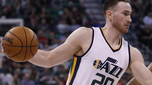 92-102. Hayward conduce el triunfo de los Jazz, que se afianza en el liderato