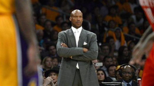 Randle fue operado y dijo adiós a su primera temporada en la NBA