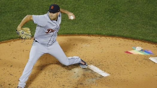 El puertorriqueño Berríos desarma el ataque de los Tigres y sus Azulejos ganan