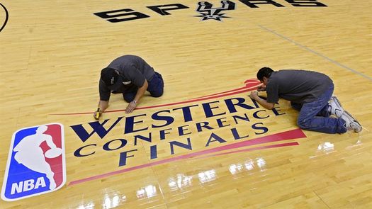 Algunos empleados de la NBA tienen conflicto para reanudar el campeonato