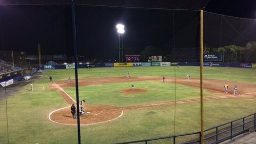 Vaqueritos no pudieron con la reacción de los herreranos