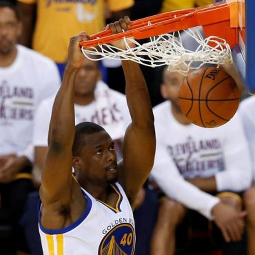 97-109. Harrison Barnes preside la victoria de Dallas en el fortín de Lakers