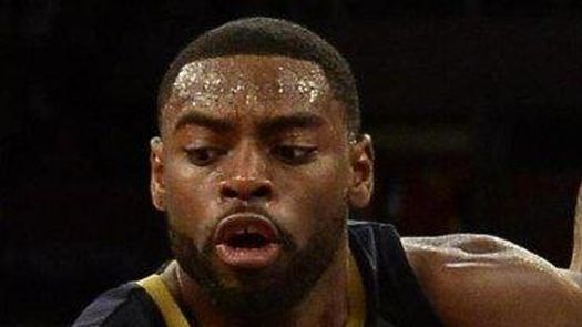 95-89. Evans, Davis y los Pelicans sorprenden a los Grizzlies