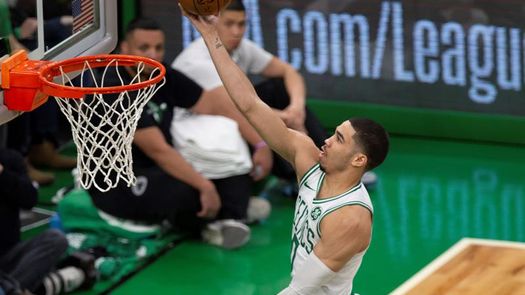 87-108. Tatum y Walker fueron protagonistas del triunfo de Celtics
