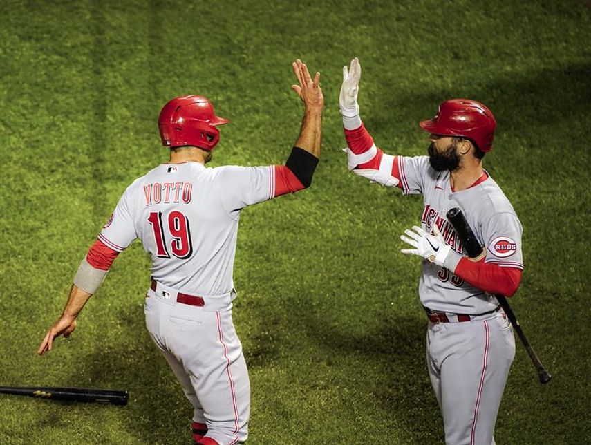 2-1. Votto y los Rojos agravan la crisis de los Cachorros