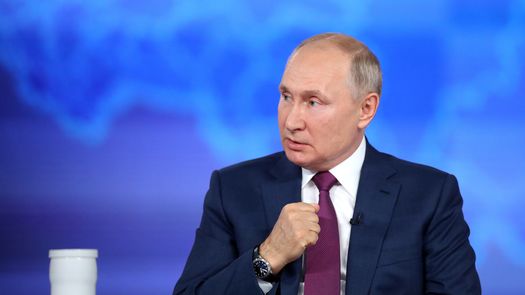 Putin sugiere cambios en hockey y fútbol tras los fracasos de sus selecciones