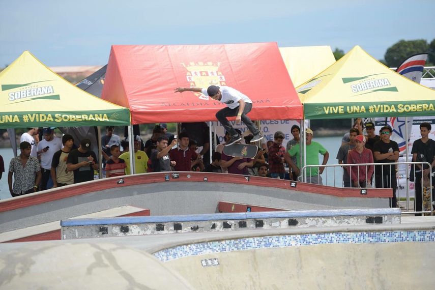 Fin de Semana Extremo! Competencias Oficiales de Skateboarding y Roller Freestyle