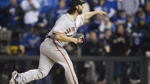 6-3. Bumgarner lanza sólido y pega jonrón para vencer a los Rockies