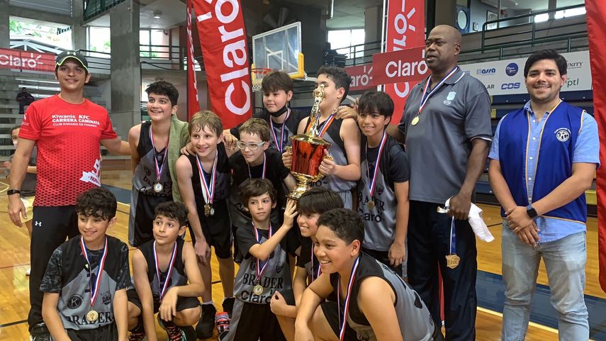 Brader Raiders Campeones de la Copa Claro U12 Masculino