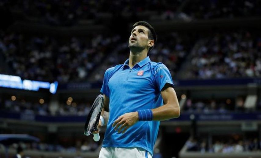Djokovic pasa a semifinales tras retirada de Tsonga y jugará ante Monfils