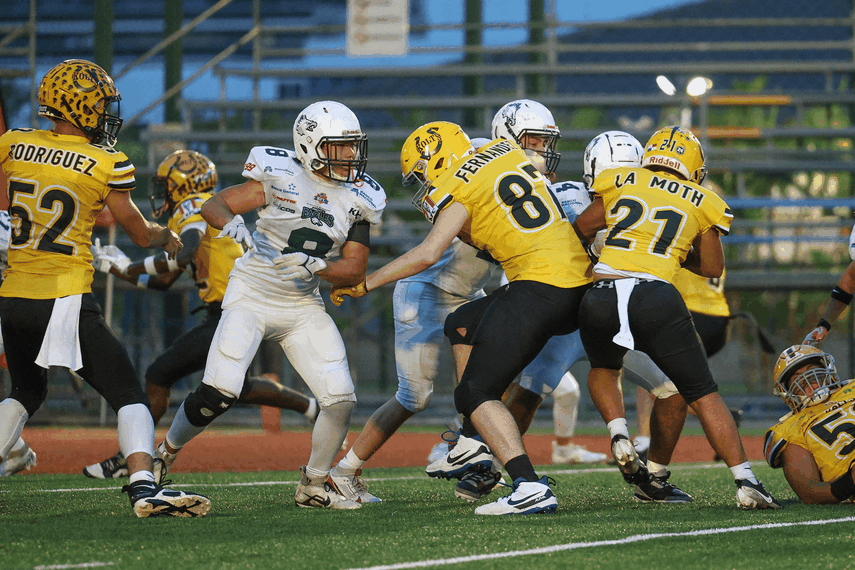 Kolts y Owls siguen la lucha por los primeros lugares de la KFL Contact Varsity