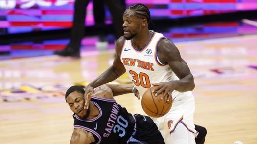 103-107. Randle impone su eficacia encestadora y Knicks ganan a Bulls