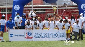 Panamá Este y Panamá Oeste son las Campeonas de la Copa Caja de Ahorros Femenina Sub-14 y Sub-16