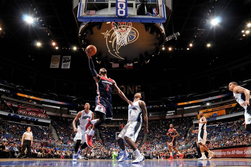 89-91. Wall hace valer el liderato de los Wizards y los lleva al triunfo