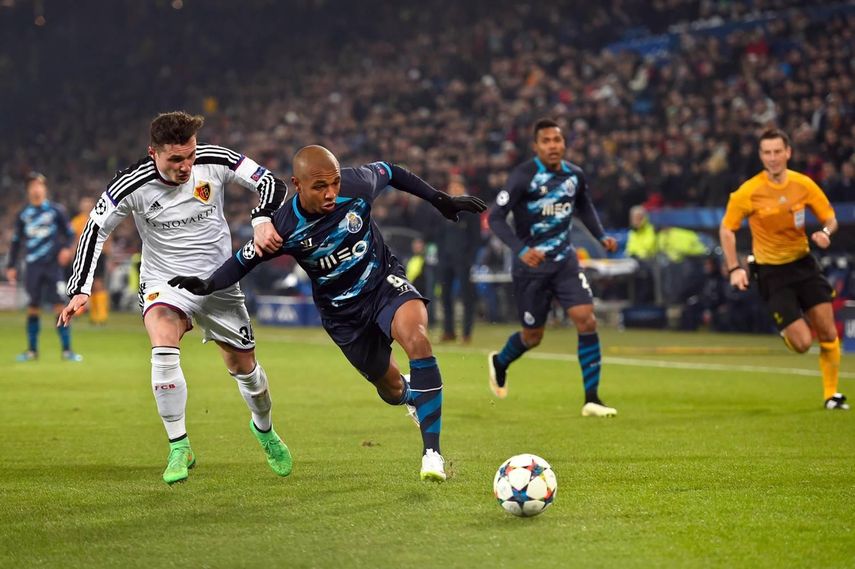 1-1. El Oporto encarrila su pase a cuartos con un sufrido empate