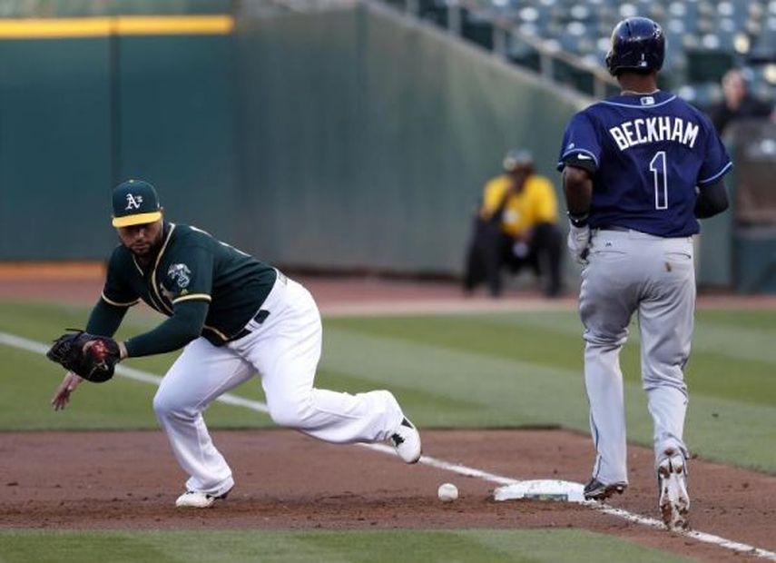 Alonso brilla al pegar dos jonrones; Céspedes podría pasar por el quirófano