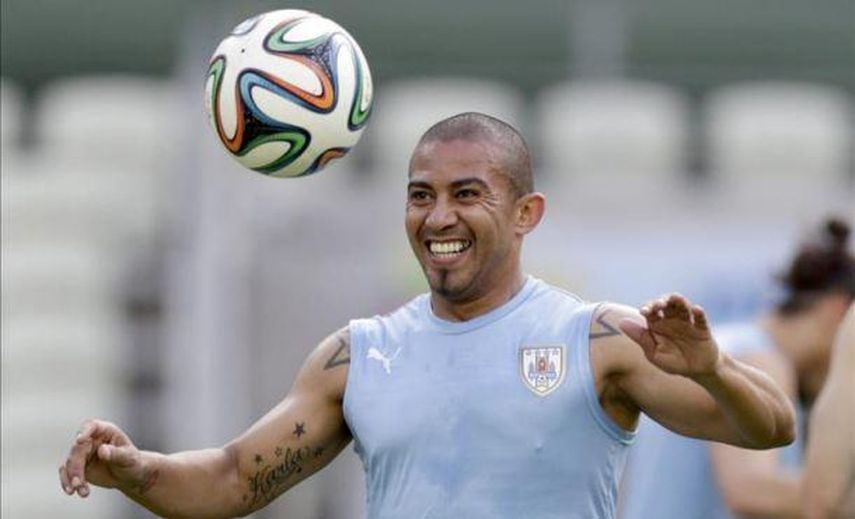 El uruguayo Arévalo dice que siempre es importante ser llamado a su selección