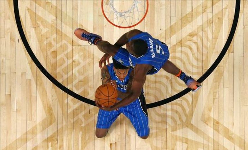 97-105. Payton y los Magic mantienen a los Sixers sin triunfo