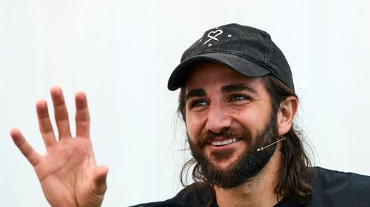 Ricky Rubio será nuevo compañero de Booker y DeAndre Ayton con los Suns